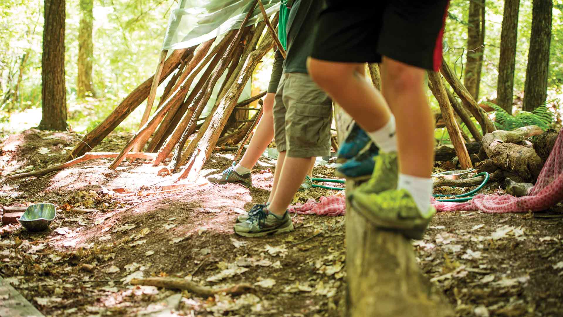 The Therapeutic Benefits of Free Play Outdoors 