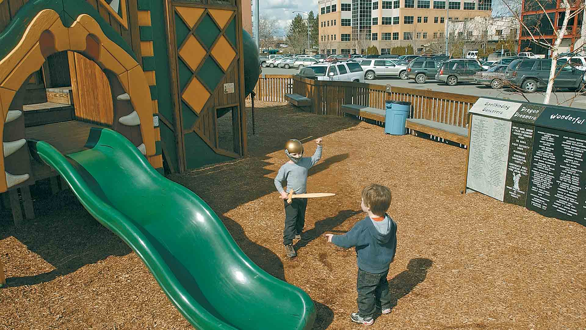 The Benefits of Free Play and Structured Play 