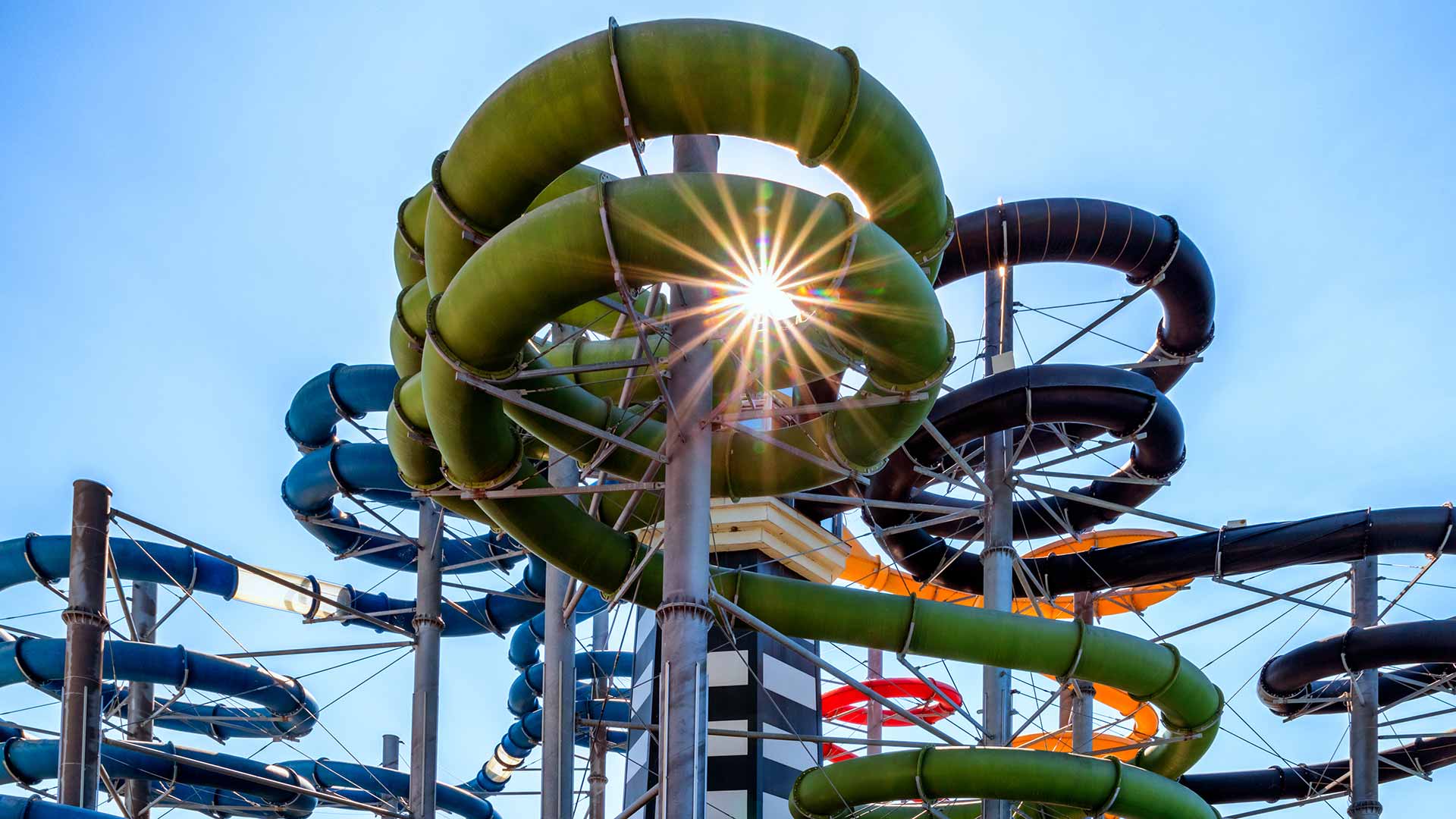 The Experts in Slides