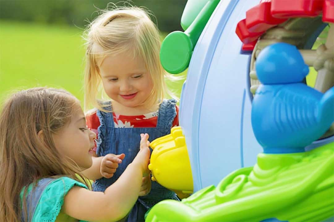 PlaygroundEquipment.com