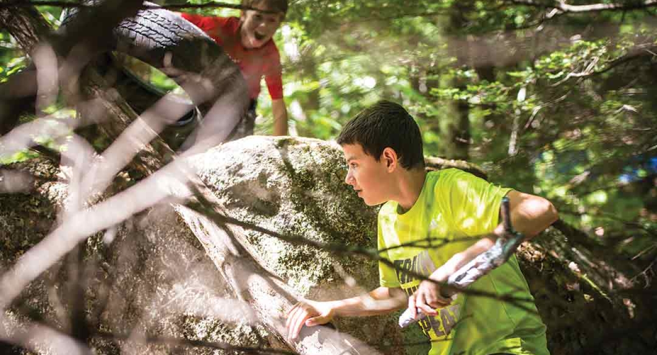 The Therapeutic Benefits of Free Play Outdoors 