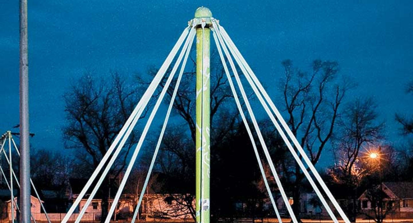 9 Things You No Longer See on Playgrounds