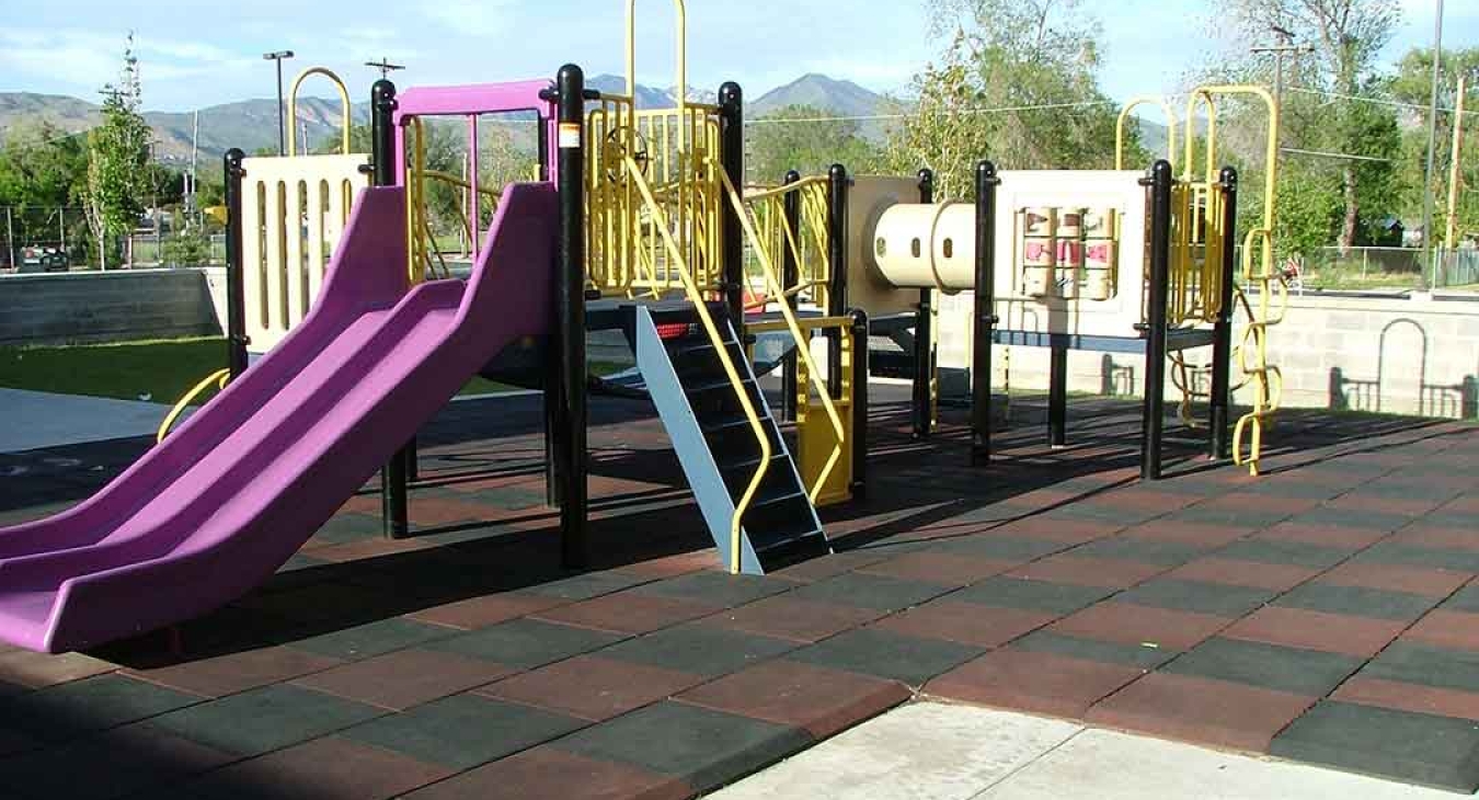 Rubber Tile Surfacing